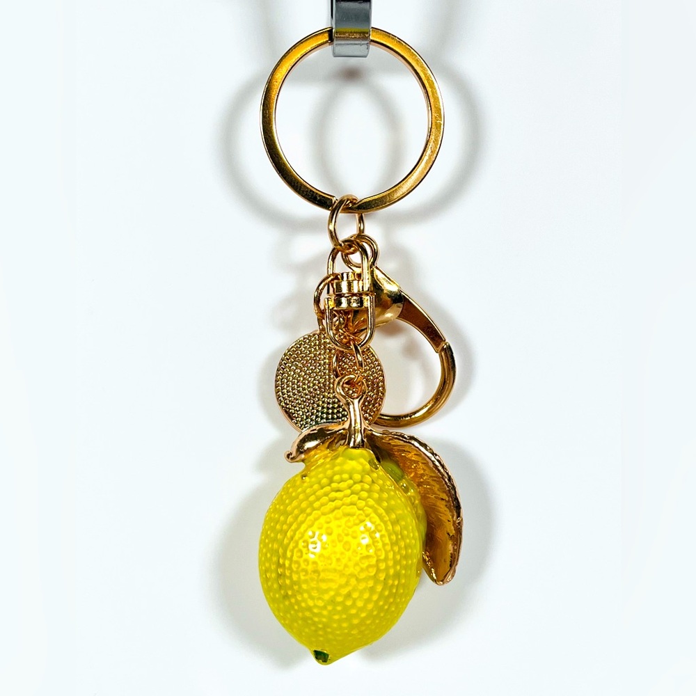 Source Unknown Lemon Keychain with Gold and Yellow Accents - Picture 3 of 5